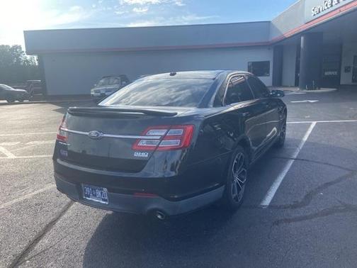 2013 Ford Taurus SHO