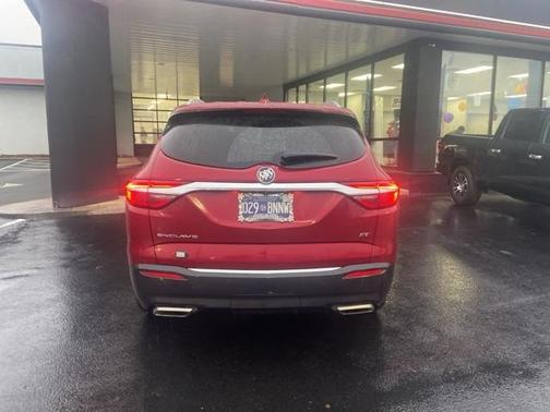 2020 Buick Enclave Essence