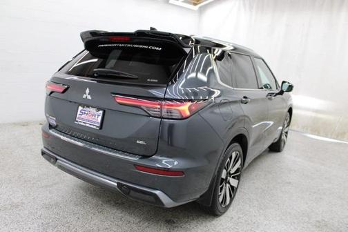 2025 Mitsubishi Outlander SEL