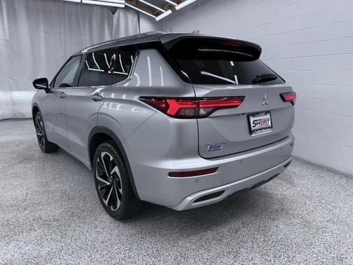2023 Mitsubishi Outlander SEL