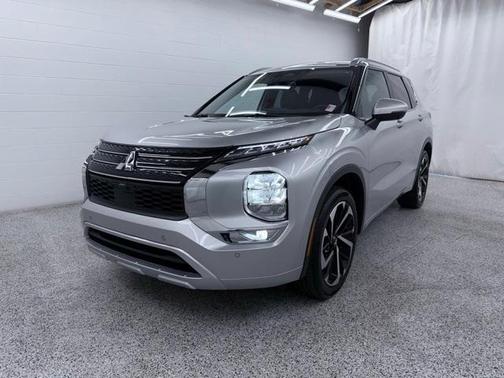 2023 Mitsubishi Outlander SEL