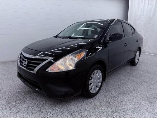 2017 Nissan Versa 1.6 S+