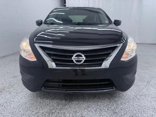 2017 Nissan Versa 1.6 S+