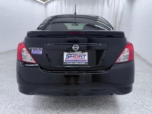 2017 Nissan Versa 1.6 S+