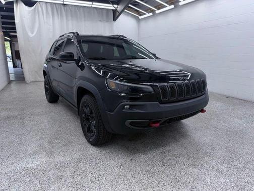 Diamond Black 2022 Jeep Cherokee Trailhawk