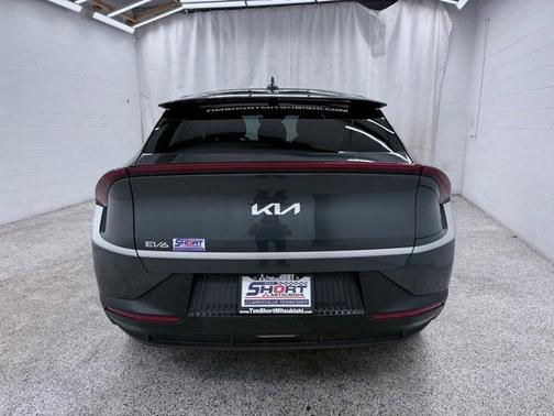 2024 Kia EV6 Light