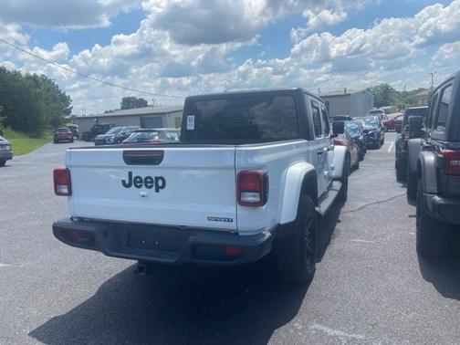 2021 Jeep Gladiator Sport