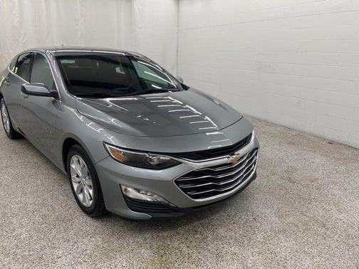 Sterling Gray Metallic 2024 Chevrolet Malibu LT