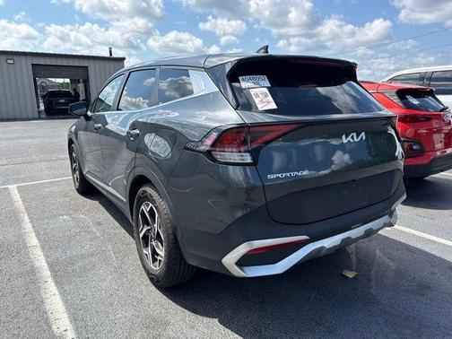 Gravity Gray 2023 Kia Sportage LX