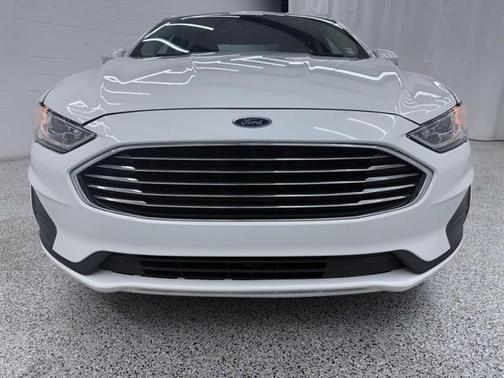 2020 Ford Fusion Hybrid SE