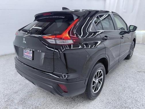 2024 Mitsubishi Eclipse Cross ES
