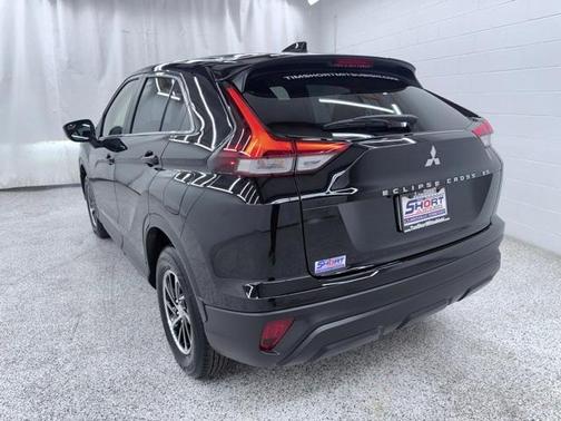 2024 Mitsubishi Eclipse Cross ES