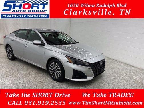 Brilliant Silver Metallic 2023 Nissan Altima 2.5 SV