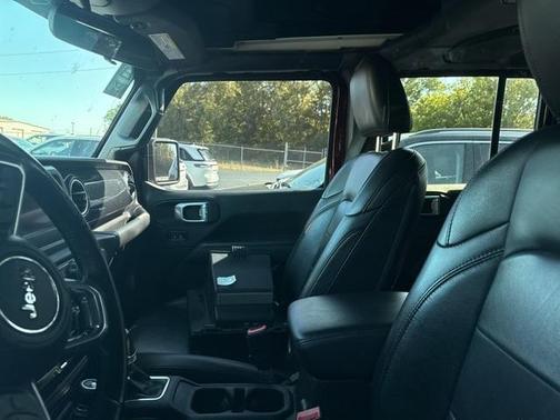 2021 Jeep Wrangler Unlimited Sahara Altitude