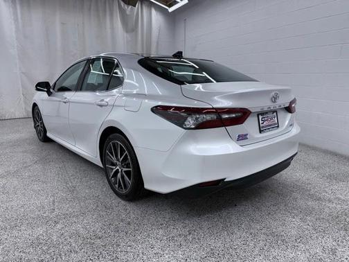 2021 Toyota Camry XLE