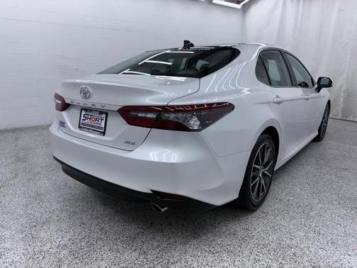 2021 Toyota Camry XLE