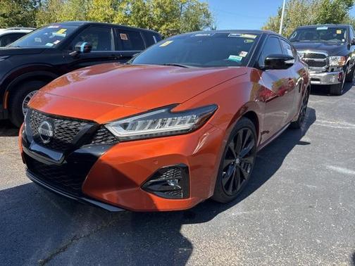 2021 Nissan Maxima SR