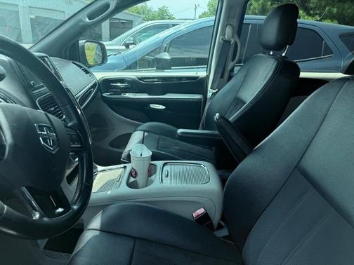 2020 Dodge Grand Caravan SXT