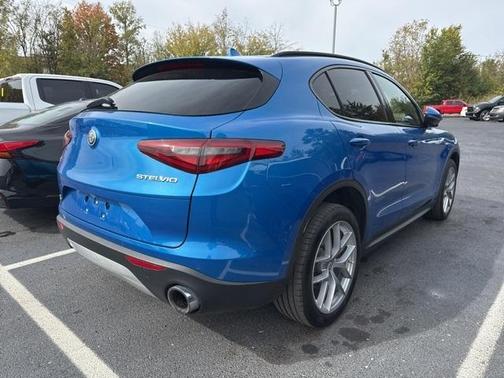 2018 Alfa Romeo Stelvio Base