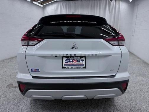 2025 Mitsubishi Eclipse Cross LE