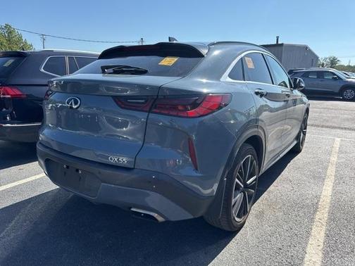 2023 INFINITI QX55 LUXE