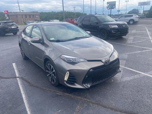 Gray Metallic 2017 Toyota Corolla SE