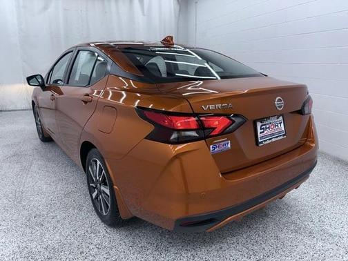 2021 Nissan Versa 1.6 SV