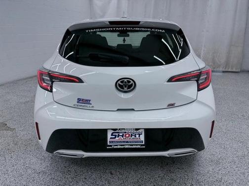 2022 Toyota Corolla Hatchback SE