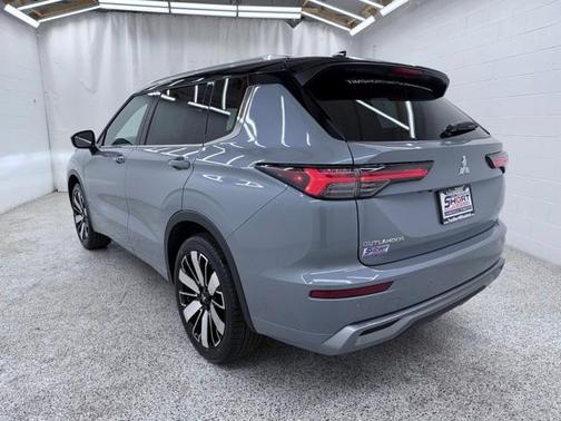 2025 Mitsubishi Outlander SEL