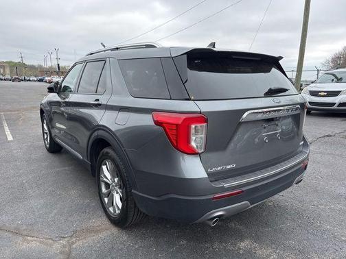 Gray Metallic 2023 Ford Explorer Limited