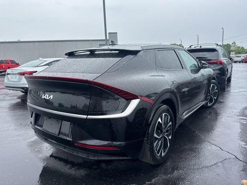 Aurora Black Pearl 2024 Kia EV6 Wind