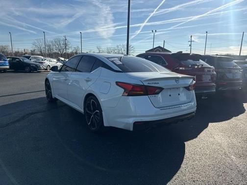 2023 Nissan Altima 2.5 SR