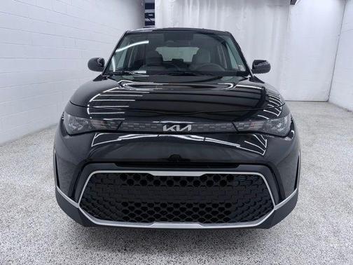 Fusion Orange 2025 Kia Soul LX