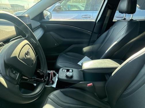 2022 Ford Mustang Mach-E Premium