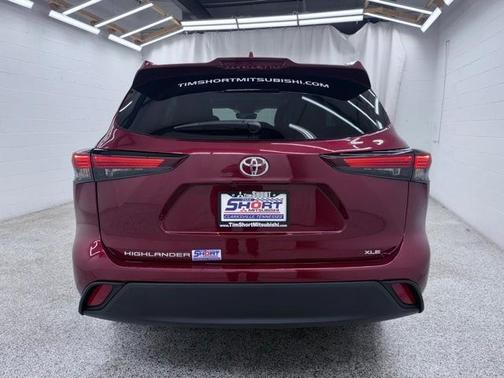 2024 Toyota Highlander XLE