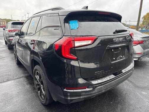 2022 GMC Terrain SLT