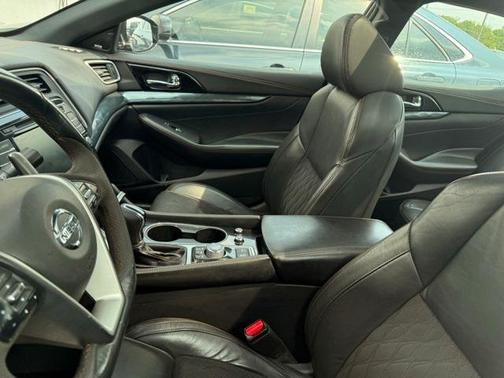 2021 Nissan Maxima SR
