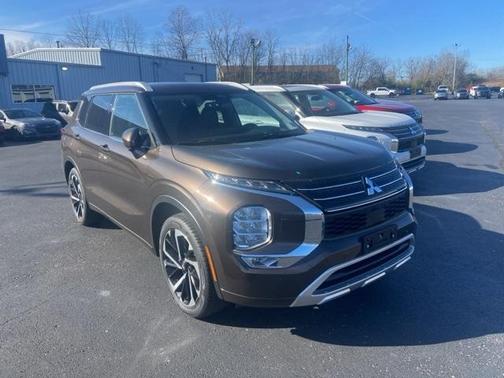 2024 Mitsubishi Outlander SEL