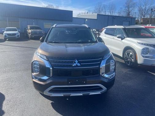 2024 Mitsubishi Outlander SEL