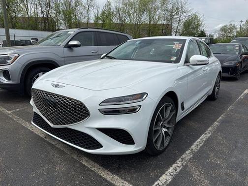 2025 Genesis G70 2.5T