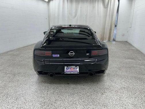 Black Diamond Pearl 2025 Nissan Z Performance