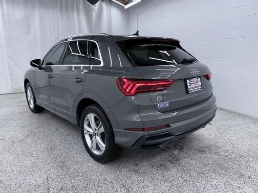 2022 Audi Q3 45 S line Premium