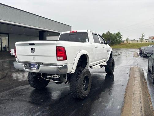 Bright White Clearcoat 2014 RAM 2500 SLT