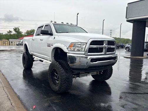 Bright White Clearcoat 2014 RAM 2500 SLT