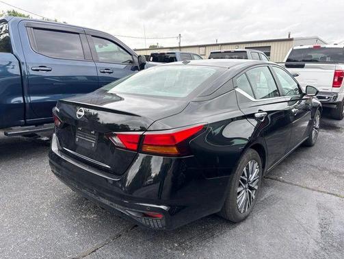 Black 2025 Nissan Altima SV
