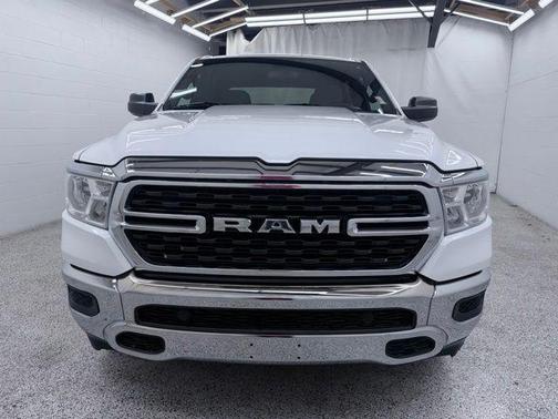 Bright White Clearcoat 2023 RAM 1500 Big Horn