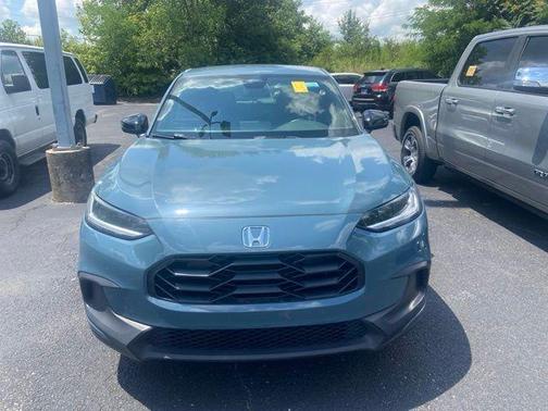 Pearl 2024 Honda HR-V Sport
