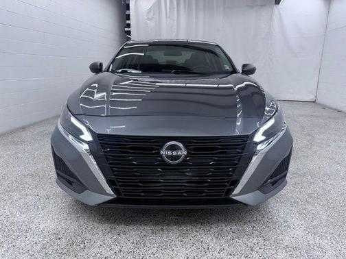 Gun Metallic 2025 Nissan Altima SV