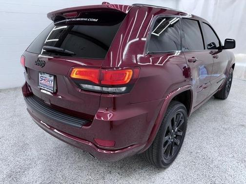 2022 Jeep Grand Cherokee WK Laredo