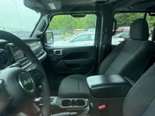 Black Clearcoat 2023 Jeep Wrangler Sport